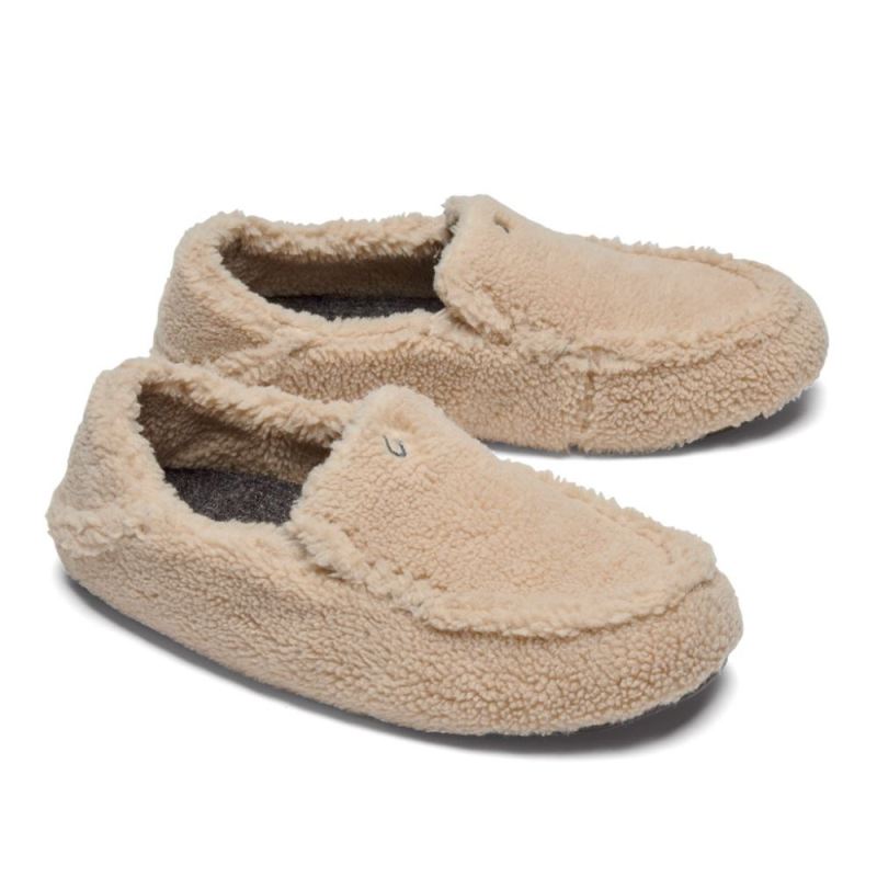 Olukai | Nohea Heu Slipper Women's Fuzzy Slippers - Sandbar - Click Image to Close